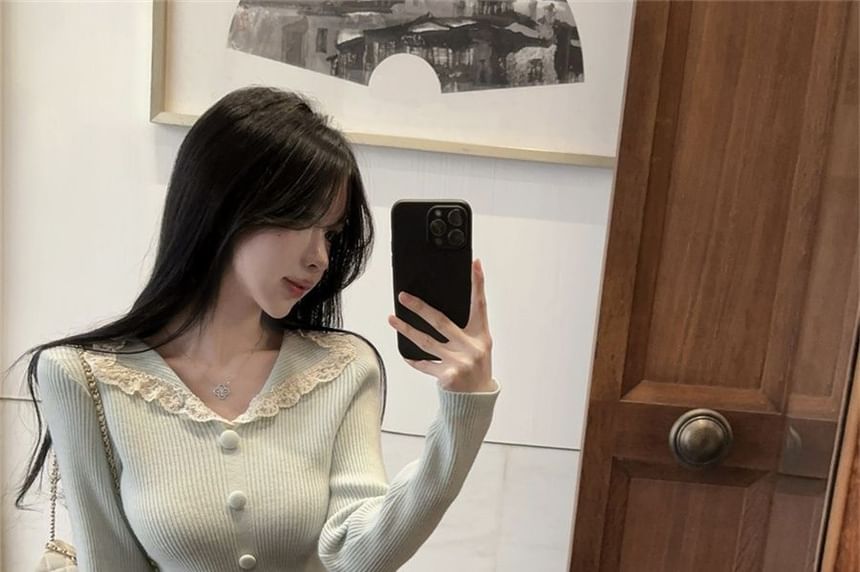 Long-Sleeve Split Neck Lace Trim Slit Knit Top