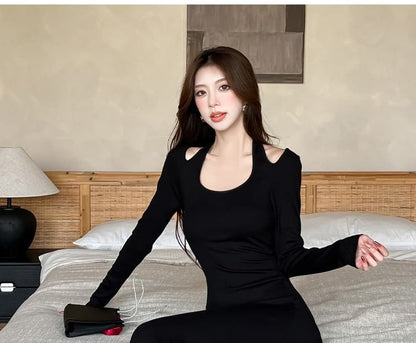 Long-Sleeve Cutout Plain Maxi A-Line Dress