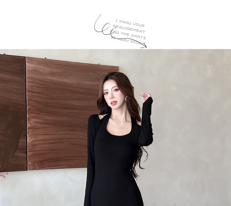 Long-Sleeve Cutout Plain Maxi A-Line Dress