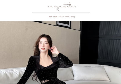 Long-Sleeve Queen Anne Neckline Velvet Maxi Sheath Dress