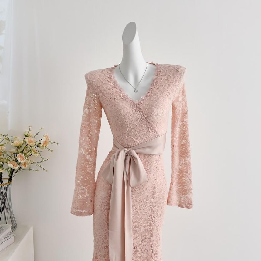 Long-Sleeve V-Neck Lace Maxi A-Line Dress
