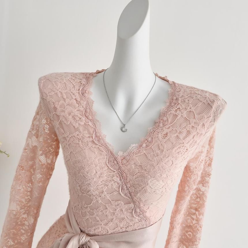 Long-Sleeve V-Neck Lace Maxi A-Line Dress