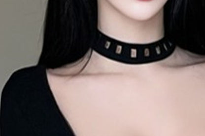 Slim Scoop-Neck Tee with Extended Sleeves