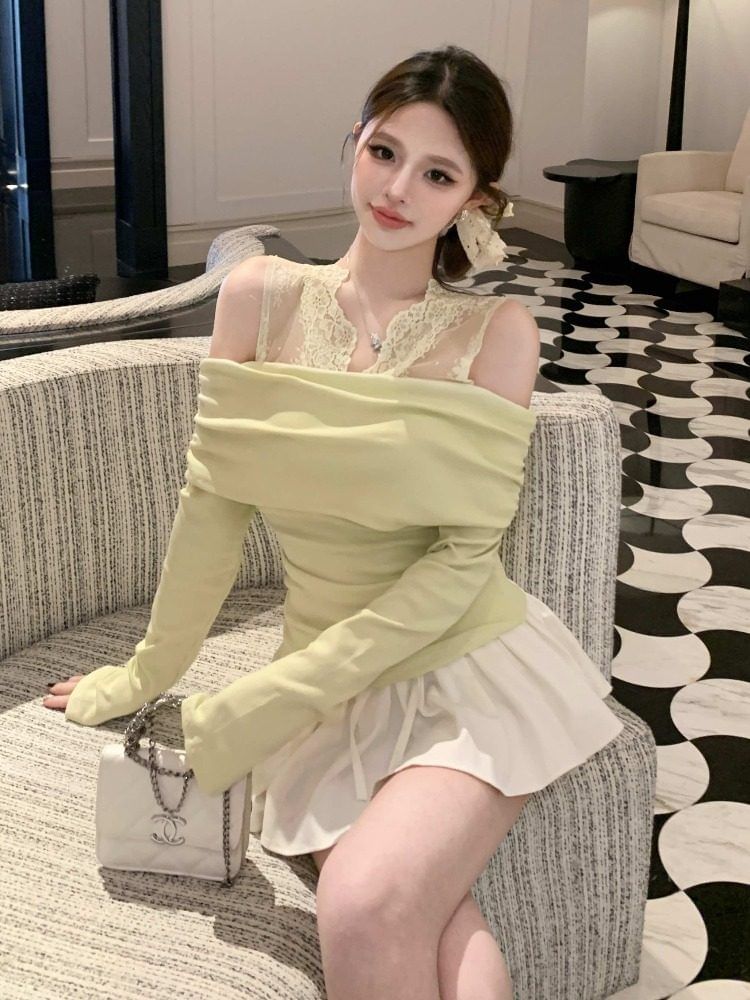 Mock Two-Piece Long-Sleeve V-Neck Cold Shoulder Lace Panel Ruched Top