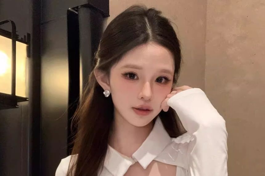 Cutout Collar Slim-Fit Long Sleeve Shirt