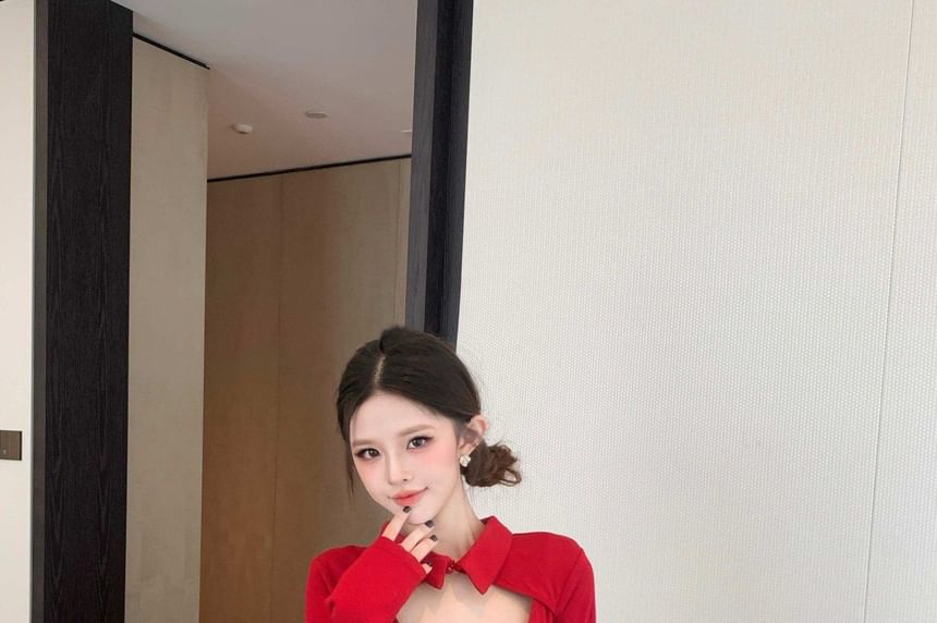 Cutout Collar Slim-Fit Long Sleeve Shirt