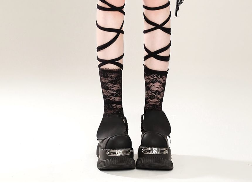Mid-Rise Lace Asymmetrical A-Line Mini Skirt