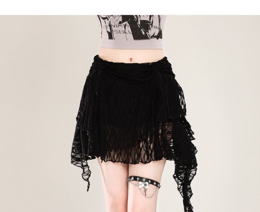 Mid-Rise Lace Asymmetrical A-Line Mini Skirt