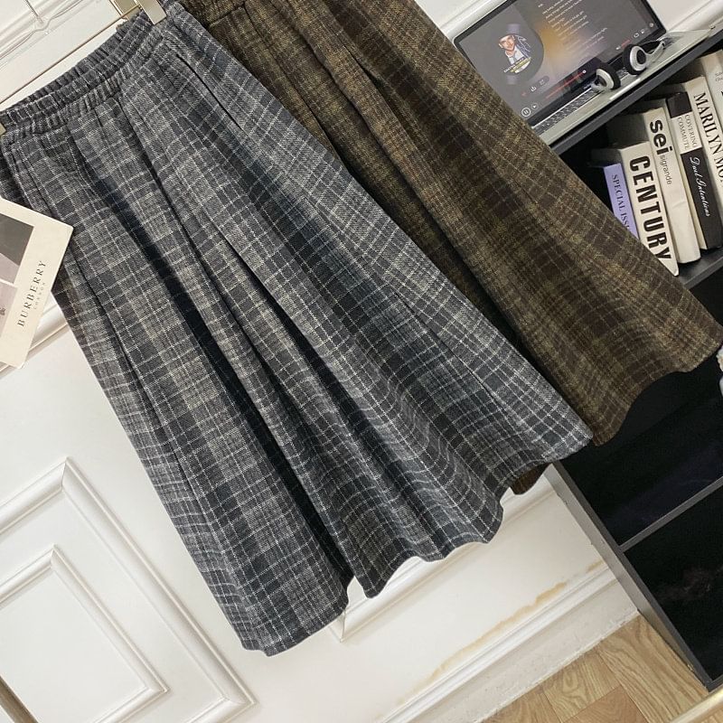 Plaid Pleated A-Line Maxi Skirt