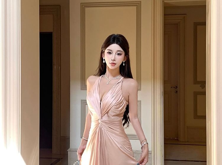 Sleeveless Plunged Plain Maxi A-Line Dress