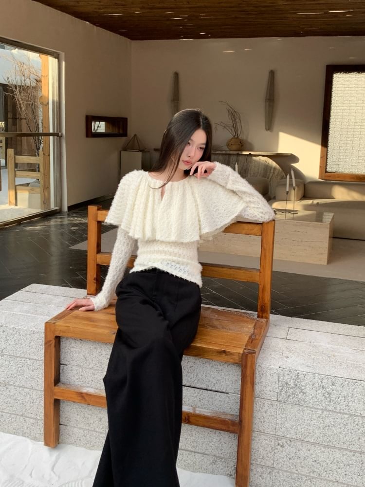 Two-Tone Perforated Crew Neck Long-Sleeve Tee