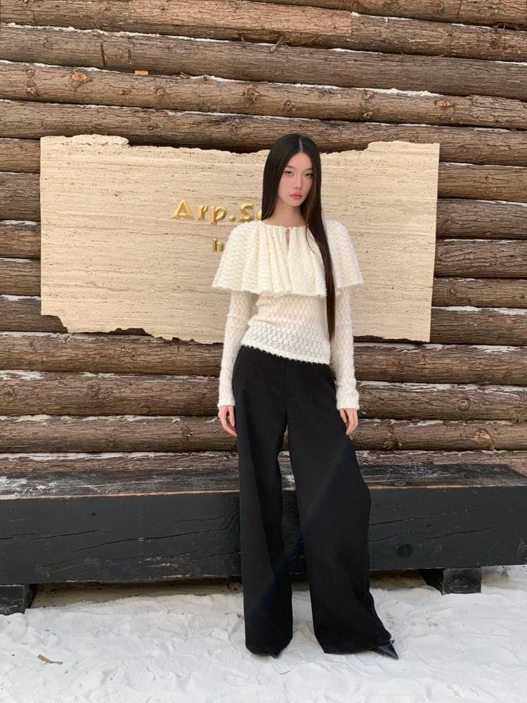 Two-Tone Perforated Crew Neck Long-Sleeve Tee