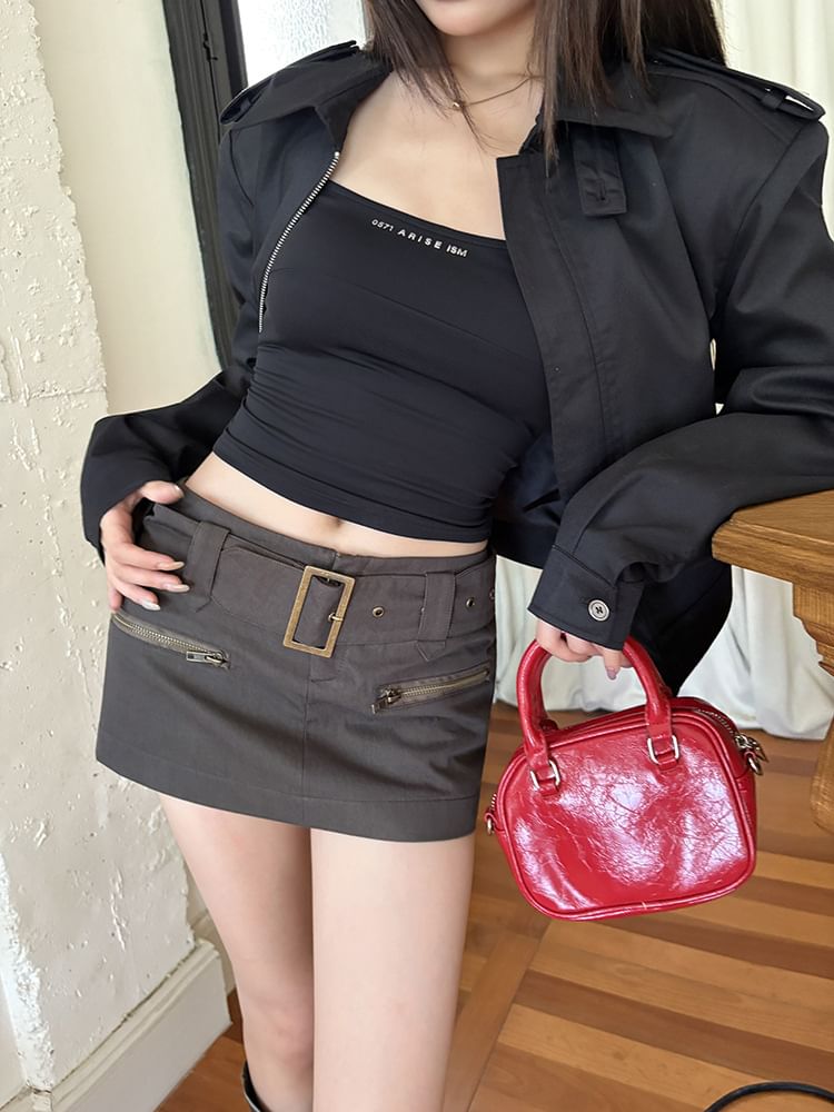 Low-Rise Zipped Solid Pencil Mini Skirt with Belt