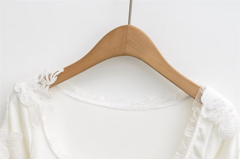 Frill Trim Lace Panel Crop T-Shirt with Scoop Neck