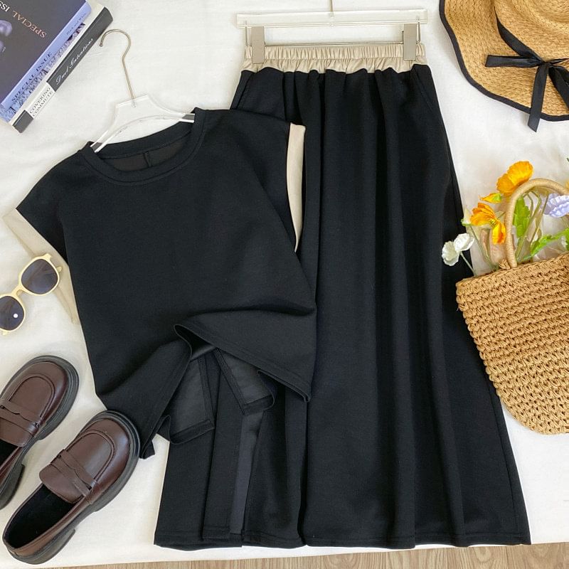 Two-Tone Short-Sleeve Top and Maxi A-Line Skirt Ensemble