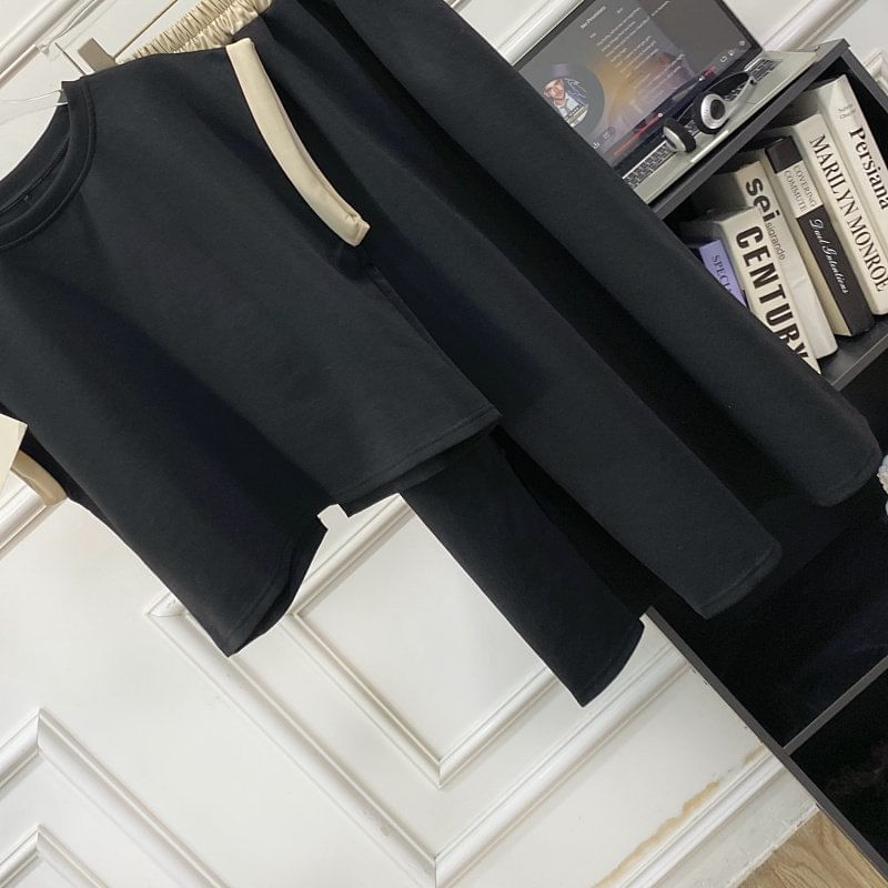 Two-Tone Short-Sleeve Top and Maxi A-Line Skirt Ensemble