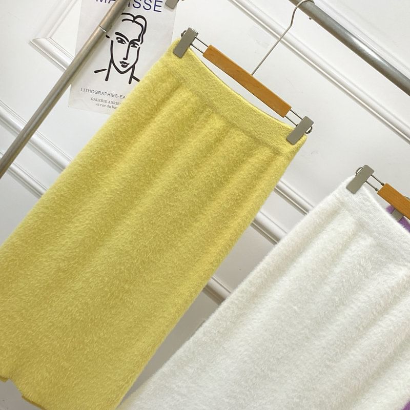 Fleece High-Waist Solid Maxi Skirt