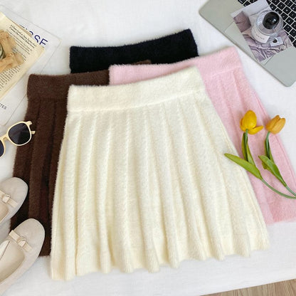 Knit Mid-Waist Solid Mini Skirt