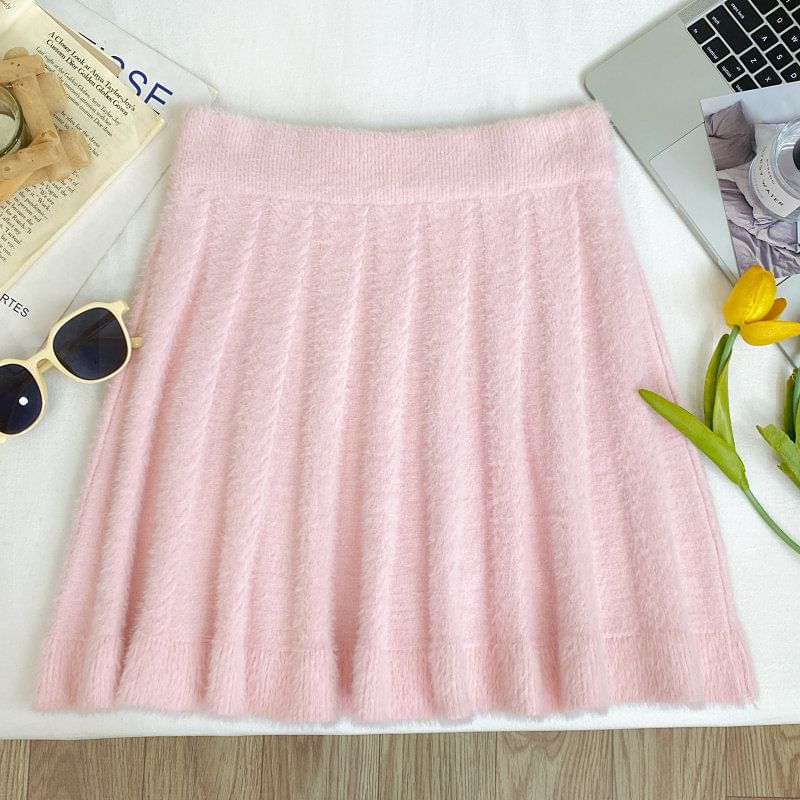 Knit Mid-Waist Solid Mini Skirt