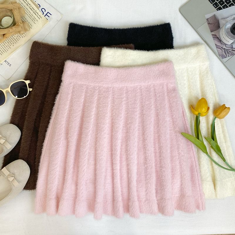 Knit Mid-Waist Solid Mini Skirt