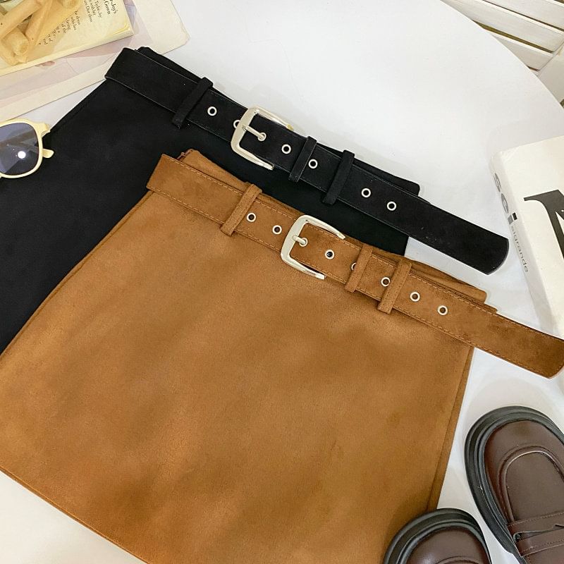Faux Suede Mid-Waist Solid Mini Skirt with Belt