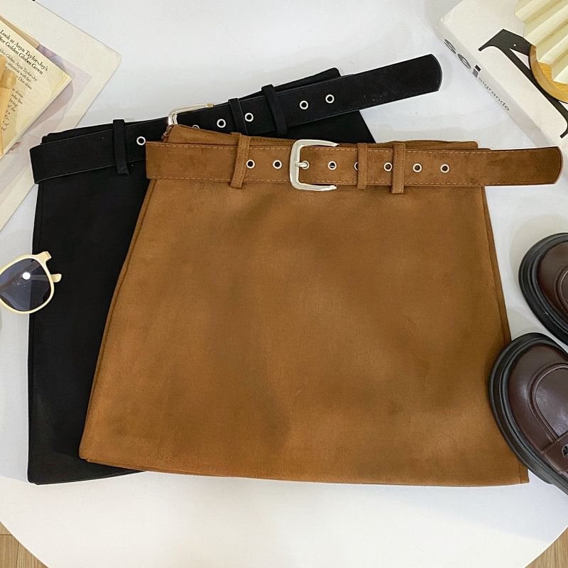 Faux Suede Mid-Waist Solid Mini Skirt with Belt