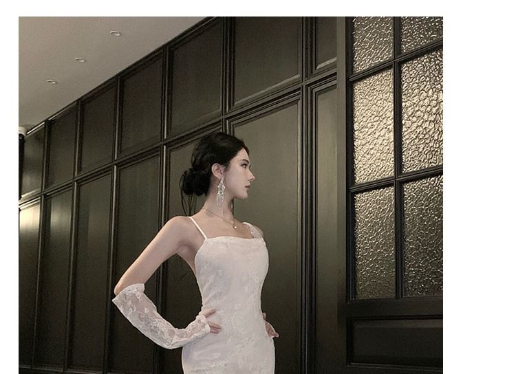 Set: Spaghetti Strap Open Back Lace Maxi Mermaid Dress + Arm Sleeves