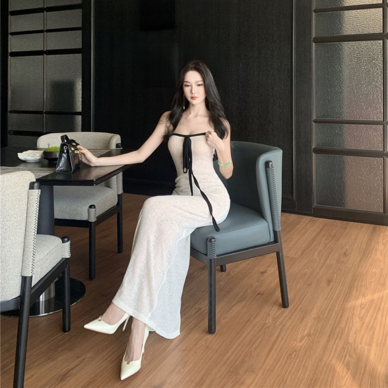 Halter Neck Contrast Trim Sheer Slit Maxi Bodycon Dress