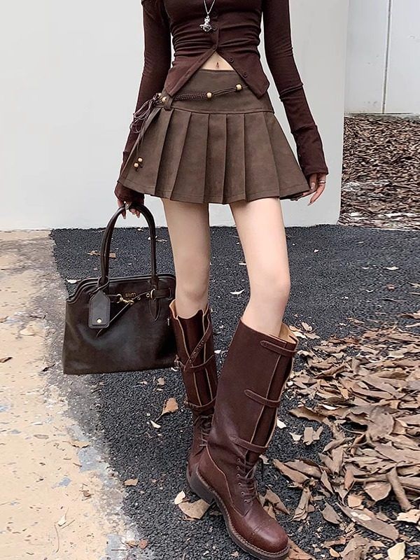 Mini Pleated Skirt with Mid Waist
