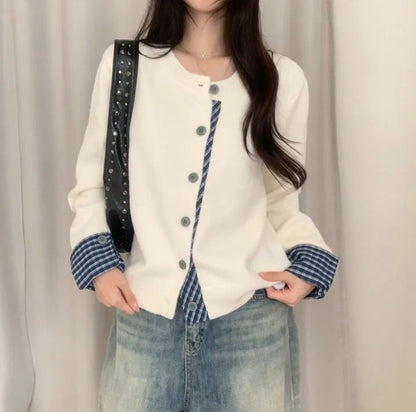 Crewneck Plaid Trim Cardigan