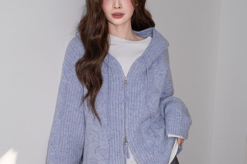 Plain Hood Cable Knit Zip Cardigan