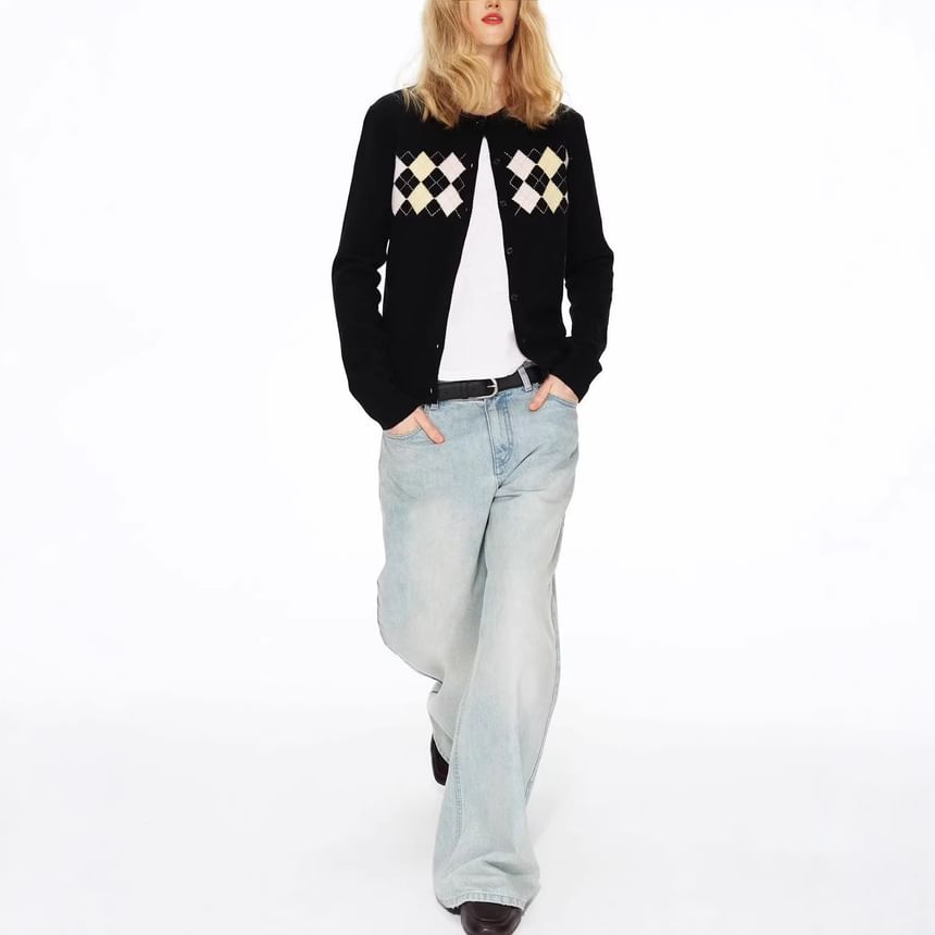 Round Neck Argyle Cardigan