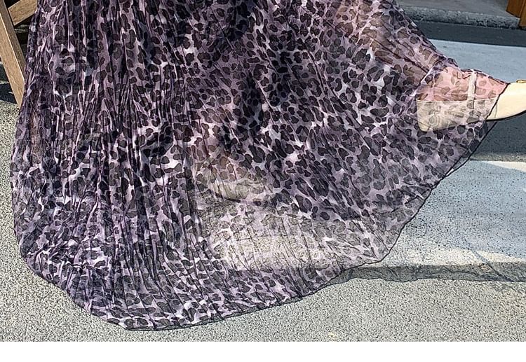 Leopard Print Crinkle Mesh Maxi Skirt