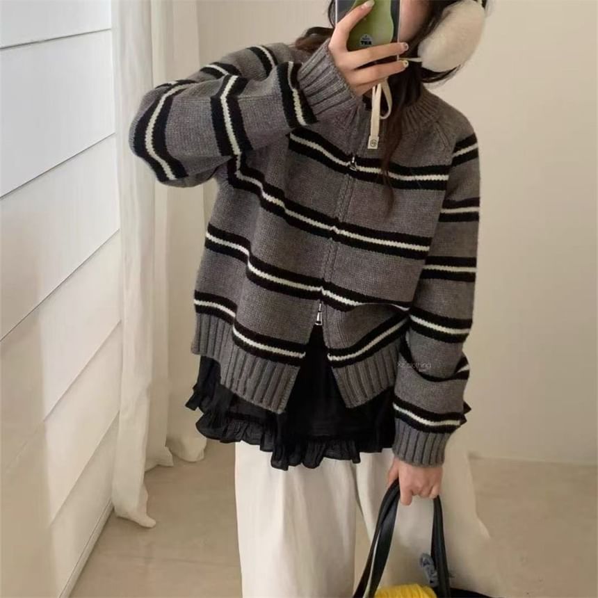 Round Neck Striped Zip Cardigan