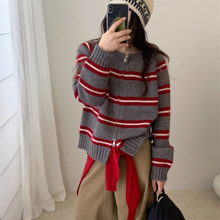 Round Neck Striped Zip Cardigan