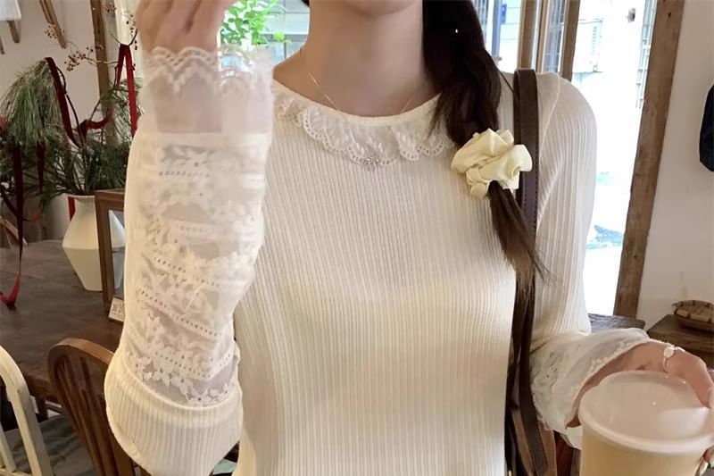 Ribbed Crew Neck Tee with Lace Insets
