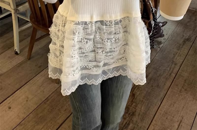 Ribbed Crew Neck Tee with Lace Insets