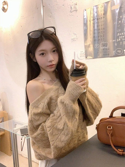 Off-Shoulder Cable Knit Cropped Sweater