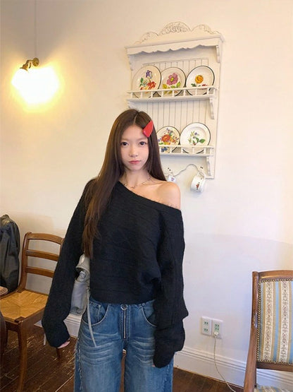 Off-Shoulder Cable Knit Cropped Sweater