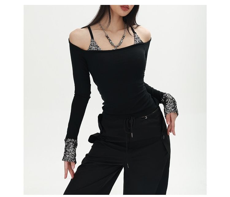 Sequin Panel Cold Shoulder Crop Tee