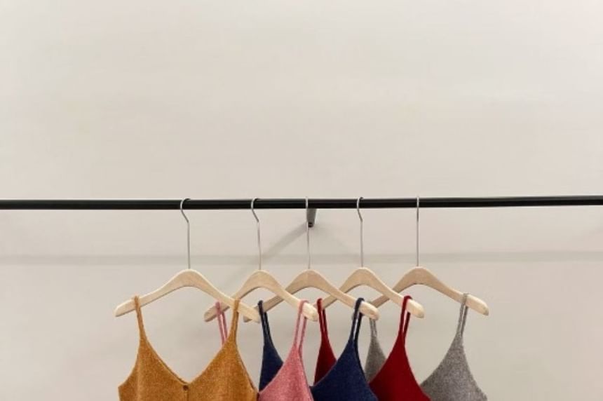 Button-Up Crop Knit Camisole with V-Neck and Solid Color