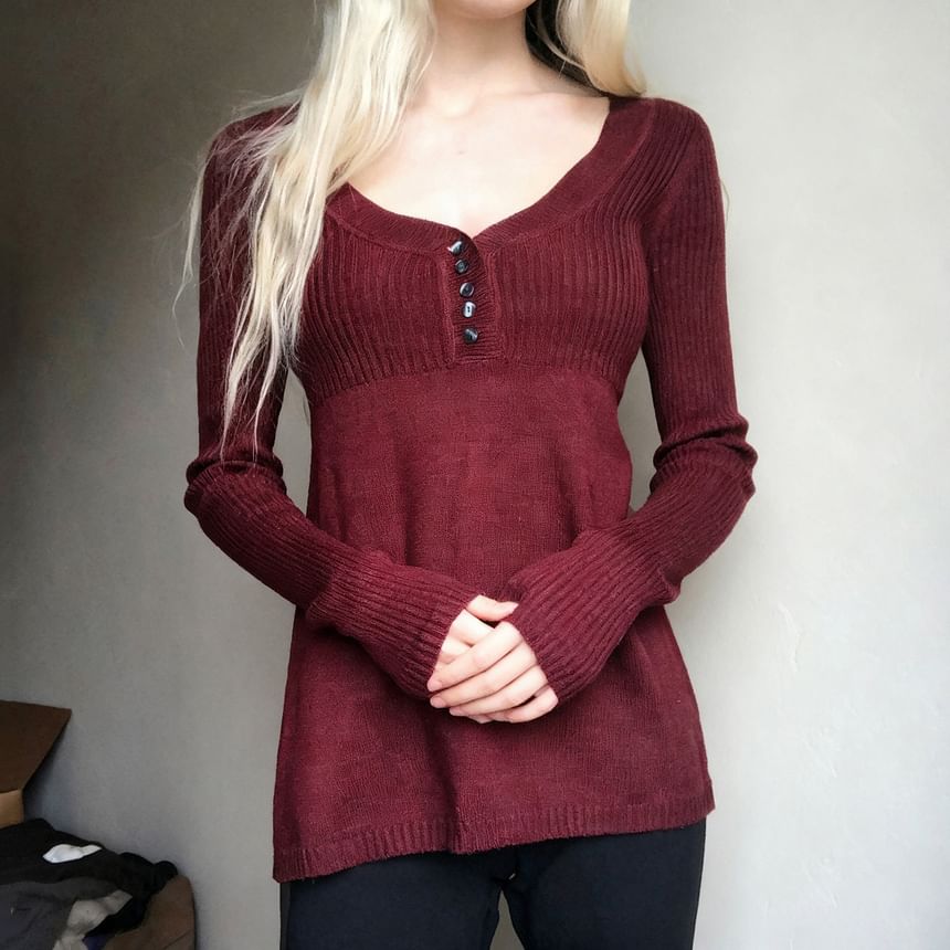 Knit V-Neck Long Sleeve Top