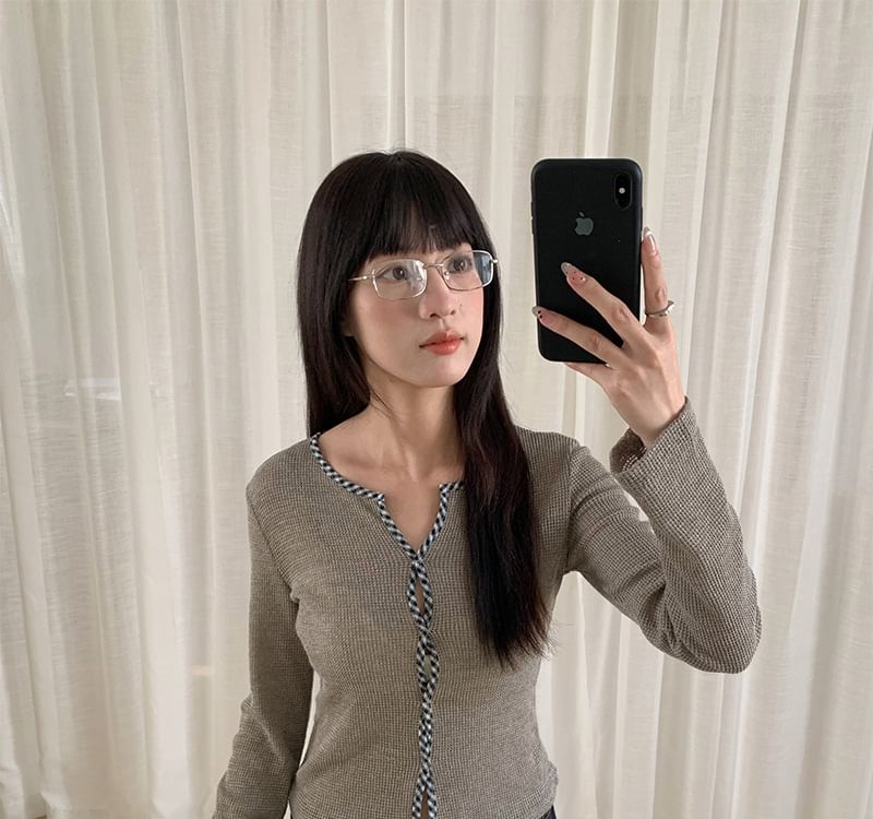 Plaid Trim Slit Long Sleeve Top