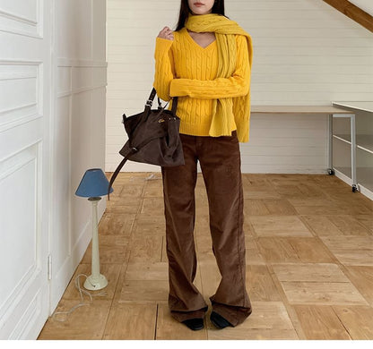 Cable Knit Sweater with V-Neck and Solid Color