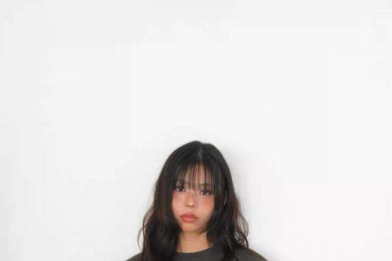 Ruffle Trim Cutout Crew Sweatshirt