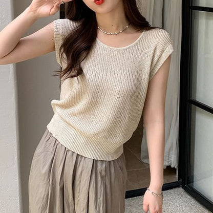 Short Sleeve Crew Neck Striped Knit Blouse