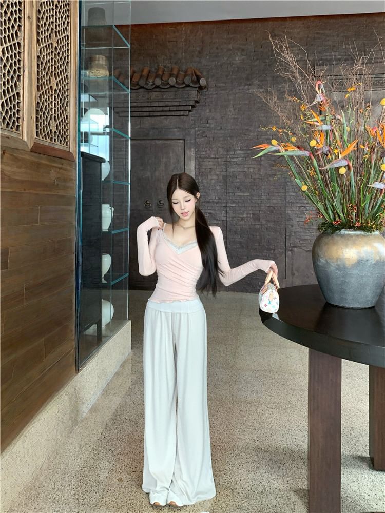 Set: Plain Lace Camisole & Long Sleeve V-Neck Shirred Tee
