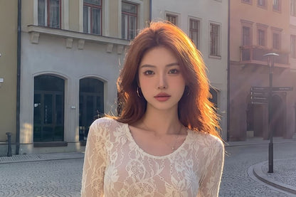Crew Neck Lace Long-Sleeve Blouse