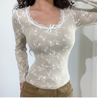 Long Sleeve U-Neck Lace Tee