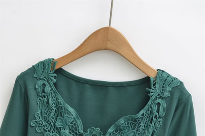 Long Sleeve V-Neck Lace Panel Peplum Tee